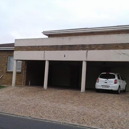 Getaway Self-Catering Tyger Valley Durbanville Exterior photo