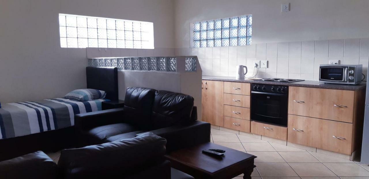 Getaway Self-Catering Tyger Valley Durbanville Exterior photo